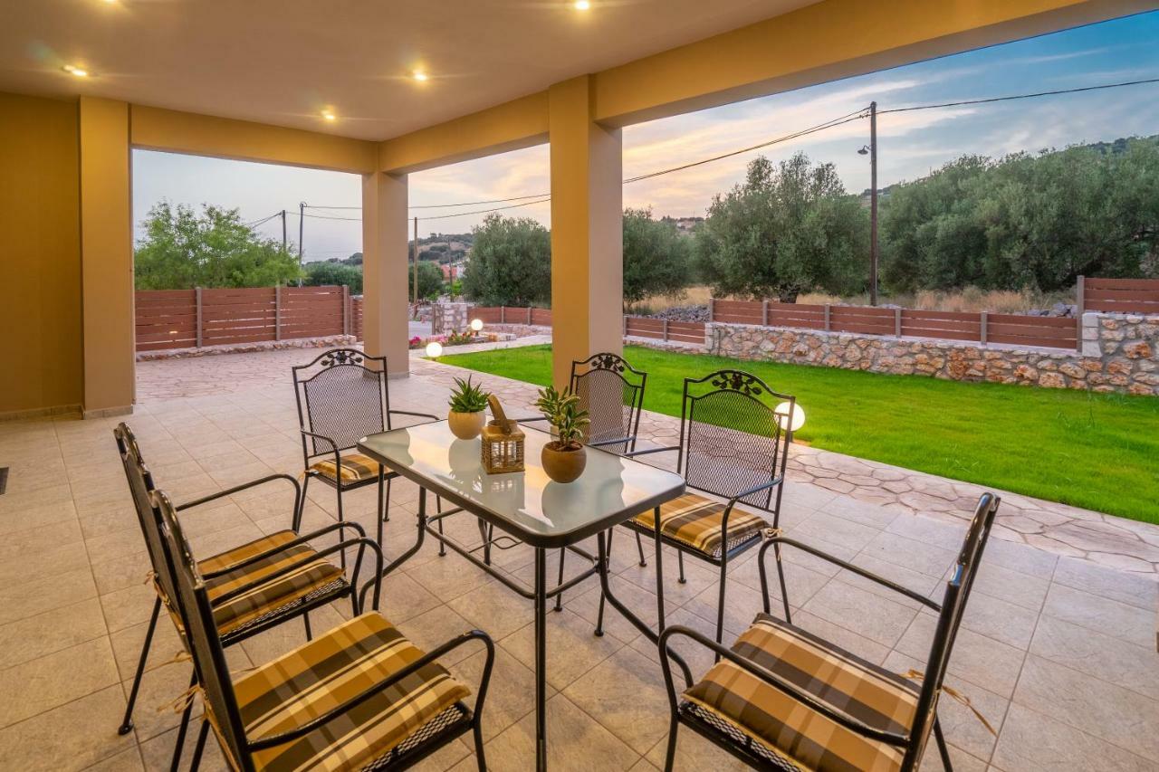 Rose Maisonette Apartment Razata